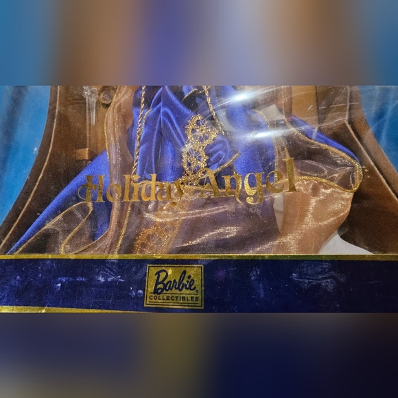 Barbie Collector Edition Holiday Angel Doll - Picture 4 of 10